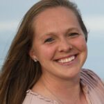 Joelle Headshot picture.2